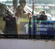 Autobusų ir troleibusų keleiviams tenka prisitaikyti prie naujų važinėjimo po Vilnių ypatumų