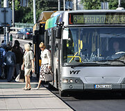 Autobusų ir troleibusų keleiviams tenka prisitaikyti prie naujų važinėjimo po Vilnių ypatumų