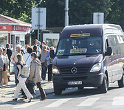 Autobusų ir troleibusų keleiviams tenka prisitaikyti prie naujų važinėjimo po Vilnių ypatumų