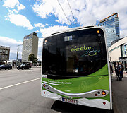 Elektrinis autobusas Vilniaus gatvėse