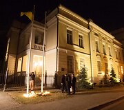 Prie Ukrainos ambasados