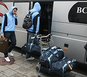 Pirmieji Vilniaus &bdquo;Lietuvos ryto&ldquo; klubo varžovai 2009-2010 metų Eurolygos B grupės varžybose &ndash; Stambulo &bdquo;Efes Pilsen&ldquo; krep&scaron;ininkai &ndash; trečiadienį skrydžiu per Vieną (Austrija) nusileido Vilniaus oro uoste.