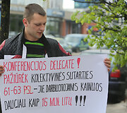 Piketuojantys VVT darbuotojai