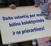 Mitingas prie Vilniaus savivaldybės