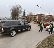Vilniaus kelių policijos reidas Ukmergės gatvėje