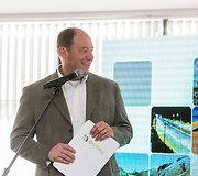 Robas Whitesellas, &bdquo;Bentley Systems&ldquo;  Vyresnysis viceprezidentas  (JAV)