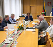 Seime Darbo partija su&scaron;aukė neeilinę Politinę tarybą 