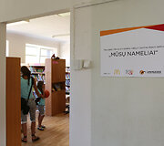 Naujosios Vilnios bibliotekos vaikų ir jaunimo dienos centre &bdquo;Mūsų nameliai&ldquo;.