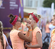 Naktinis &bdquo;Nike&ldquo; moterų bėgimas
