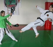Taekwondo kovotojas Vitoldas Dzikevičius treniruotėje