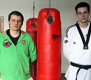 Taekwondo kovotojas Vitoldas Dzikevičius ir treneris Žymantas Bražiūnas