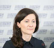 Asta Kuniyoshi