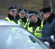 Antikorupcijos dienos proga policija surengė reidą Vilniuje