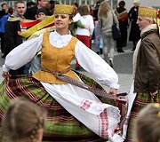 &Scaron;okiai Vilniaus Rotu&scaron;ės aik&scaron;tėje