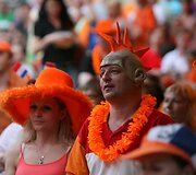 Vilniečiai stebi futbolo čempionato finalą