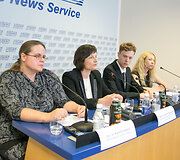 I&scaron; kairės: Agnė &Scaron;irinskienė, Jolita Palubinskienė, Lukas Grinius, Kristina Zamarytė &ndash; Sakavičienė