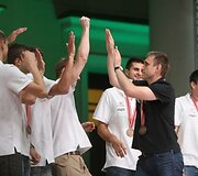 Sirgaliai Rotu&scaron;ės aik&scaron;tėje kar&scaron;tai pasitiko krep&scaron;ininkus