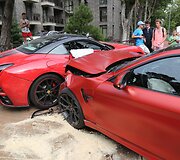 BMW M4 trenkėsi į Ugniaus Kiguolio &bdquo;Ferrari&ldquo;