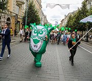 Vilniaus universiteto darbuotojų, studentų ir alumnų eisena į VU rūmus
