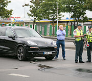 Vilniaus centre vienas po kito susidūrė 4 automobiliai