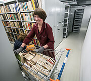 Nacionalinės bibliotekos saugykloje &ndash; ir kelis de&scaron;imtmečius skaitytojams nebereikalingos knygos