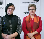 Vida Rama&scaron;kienė (de&scaron;inėje)