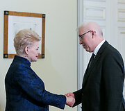 Dalia Grybauskaitė ir Volodymyras Jacenkivskis