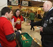 &bdquo;Maisto bankas&ldquo; akcija