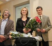 Viktorija Čmilytė su treneriais Gediminu Rasteniu (kairėje) ir Viktoru Čmiliu
