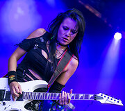 &bdquo;Evanescence&ldquo; koncertas Trakuose