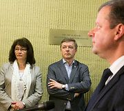 Vida Ba&scaron;kienė, Ramūnas Karbauskis, Saulius Skvernelis