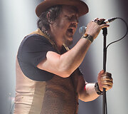 Zucchero koncerto akimirka