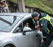 Vilniaus policijos pareigūnai tikrino ar saugiai važami vaikai