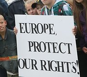 Lenkų protesto mitingas prie Lietuvos respublikos Seimo