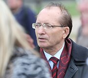 Lenkų protesto mitingas prie Lietuvos respublikos Seimo