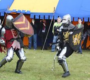 Riterių turnyras tapo pirmuoju renginiu ant lankytojams atverto Rokanti&scaron;kių piliakalnio.