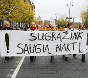 Eitynių akimirka