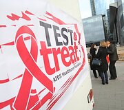 Europos aik&scaron;tėje siūloma nemokamai pasidaryti greitąjį ŽIV testą.