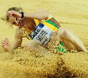 Austra Skujytė &scaron;uolių į tolį rungtyje