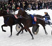 &bdquo;Sartai 2011&ldquo; žirgų lenktynių akimirka