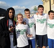 DeJuanas Colinsas sveikina nugalėtojus