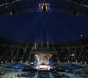Dvikova vyko futbolo stadione Vroclave