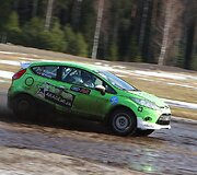 &bdquo;OKarte Autosporta Akademija&ldquo; organizuotų &bdquo;Ford Fiesta R2&ldquo; bandymų Latvijoje akimirka