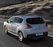 Pirmasis dyzelinis hibridas - &bdquo;Peugeot 3008 Hybrid4&ldquo;