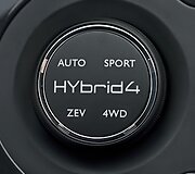 Pirmasis dyzelinis hibridas - &bdquo;Peugeot 3008 Hybrid4&ldquo;
