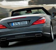 SL klasės &bdquo;Mercedes-Benz&ldquo;