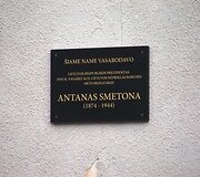 Namas, kuriame vasarodavo A.Smetona.