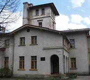 Negyjančios kurorto &bdquo;žaizdos": gerą i&scaron;vaizdą praradęs pastatas, kuriame vasarodavo Antanas Smetona. 
