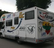 Kelionėje dviratininkus lydės kemperis, kuriame bus gabenami vaikinų daiktai, čia jie trumpai ir nusnaus.