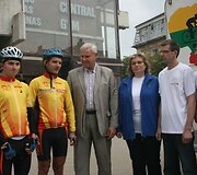 I&scaron;lydėti žygeivių atėjo ir uostamiesčio meras Vytautas Grubliauskas. 